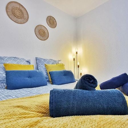 Le Smart - Parking - Terrasse - Wifi - Mulhouse - Relax Bnb Pfastatt Exterior foto