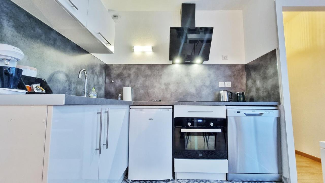 Le Smart - Parking - Terrasse - Wifi - Mulhouse - Relax Bnb Pfastatt Exterior foto