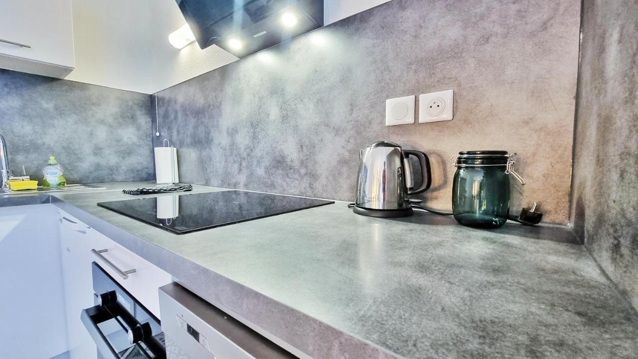 Le Smart - Parking - Terrasse - Wifi - Mulhouse - Relax Bnb Pfastatt Exterior foto