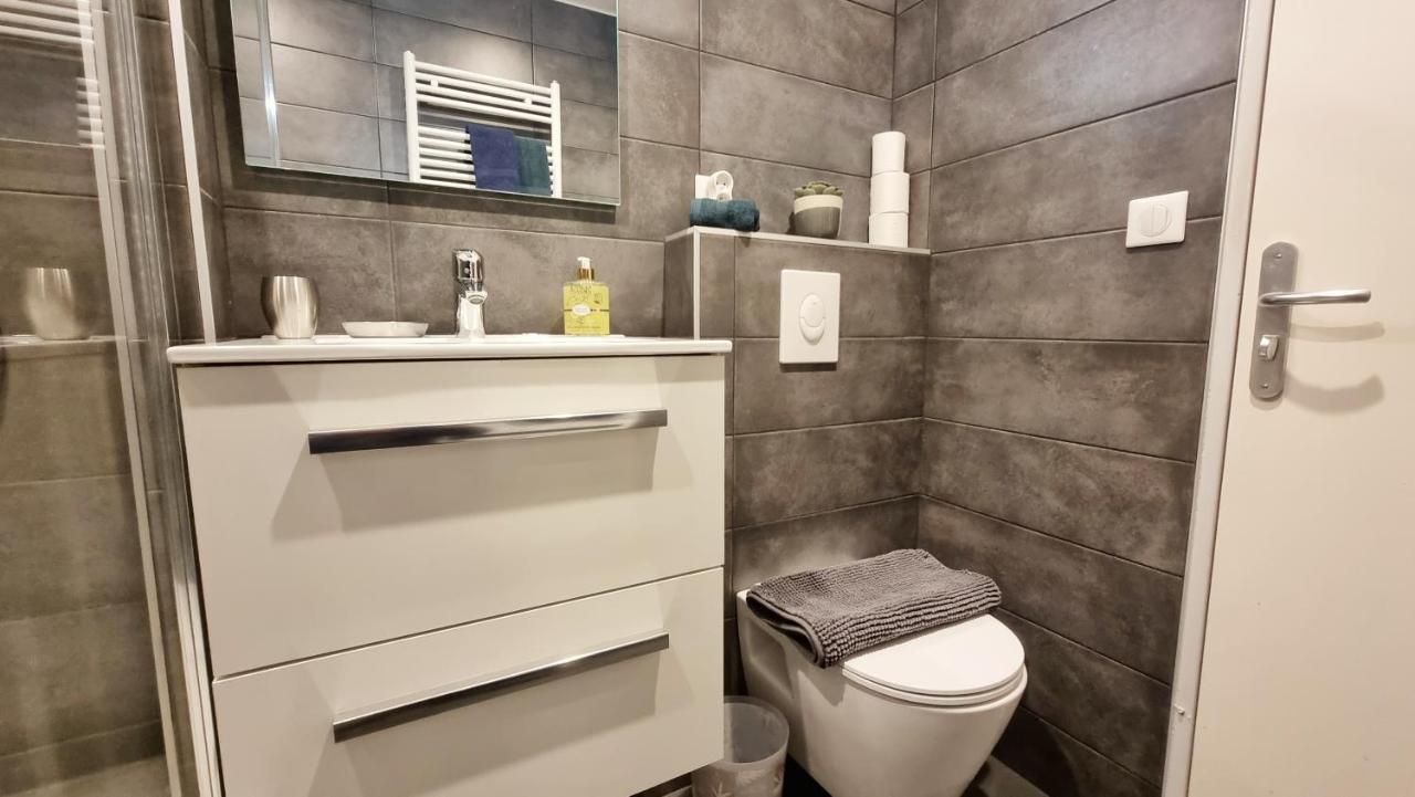 Le Smart - Parking - Terrasse - Wifi - Mulhouse - Relax Bnb Pfastatt Exterior foto