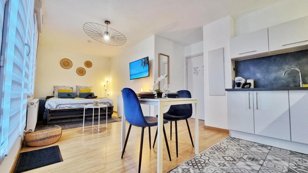 Le Smart - Parking - Terrasse - Wifi - Mulhouse - Relax Bnb Pfastatt Exterior foto